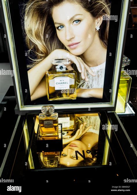 chanel perfume gisele in different countries|Chanel 5 ww2.